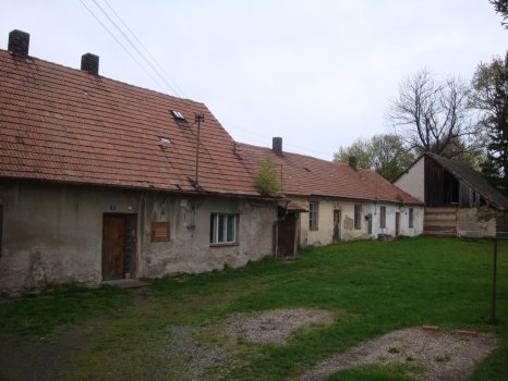 Ronov_podrybnikem